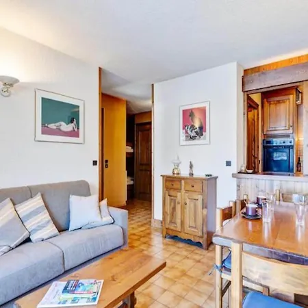 Apartment For 4 People Megeve